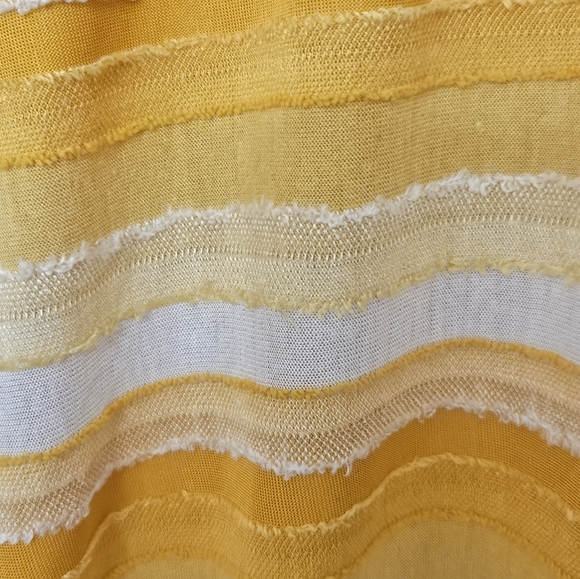 XL Textured Tunic Top • Mustard Yellow & White • "Rain" Brand • NEW • - Picture 2 of 6